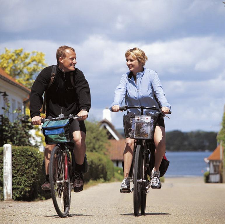 Hjarbaek Bed And Breakfast Exterior photo