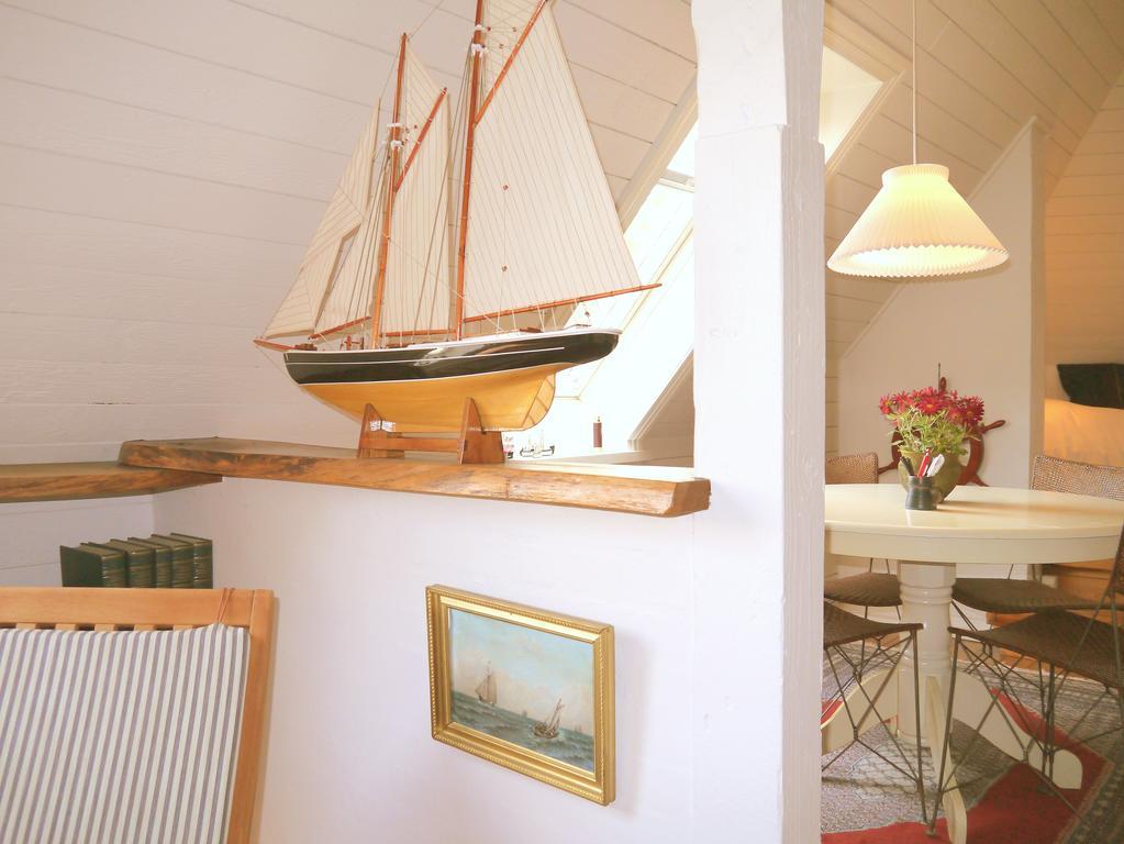 Hjarbaek Bed And Breakfast Room photo